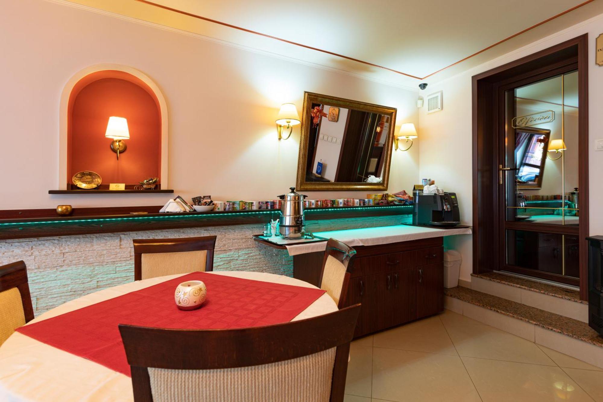 Hotel Natural Braşov Dış mekan fotoğraf