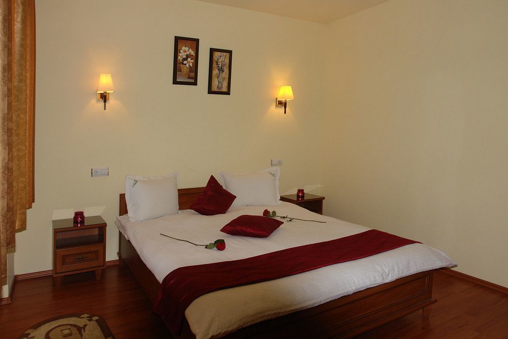 Hotel Natural Braşov Dış mekan fotoğraf