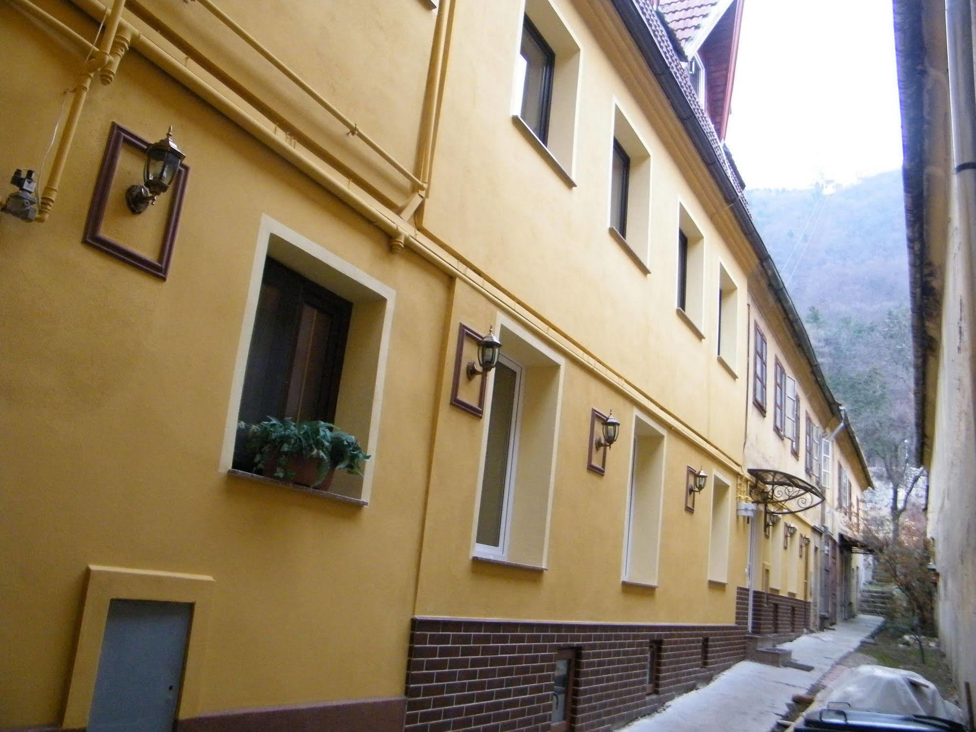Hotel Natural Braşov Dış mekan fotoğraf